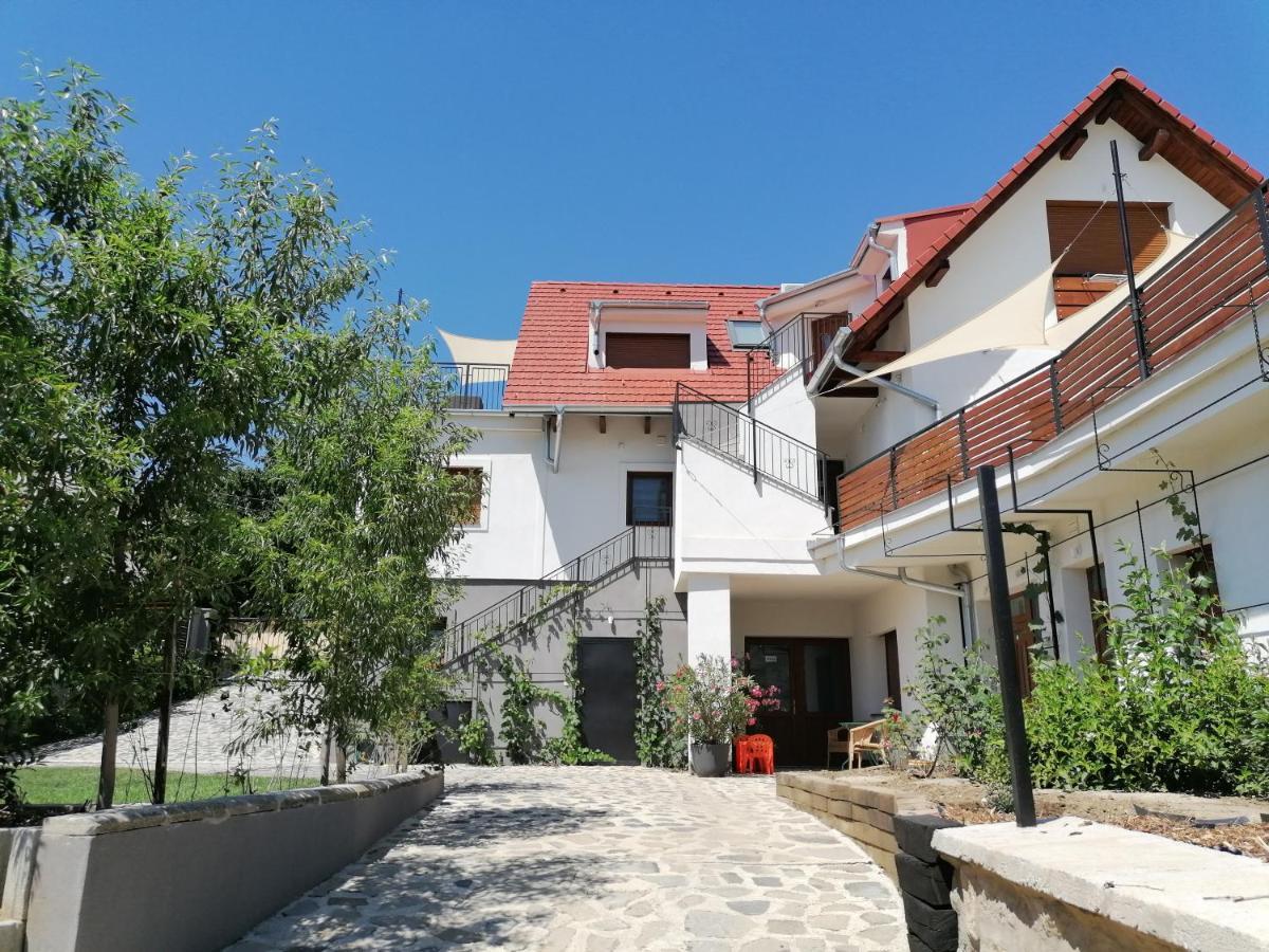 Szigligeti Mandula Kert Vendeghaz Διαμέρισμα Εξωτερικό φωτογραφία